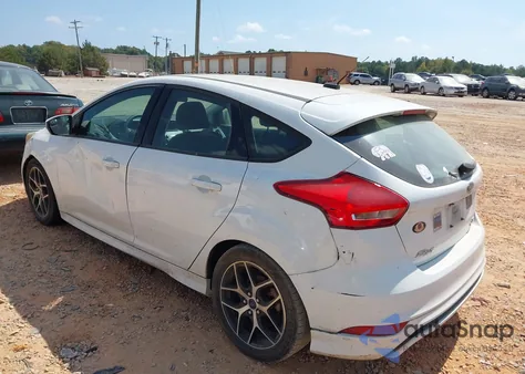 2015 Ford Focus Se из США, поврежденный, VIN 1FADP3K2XFL209028